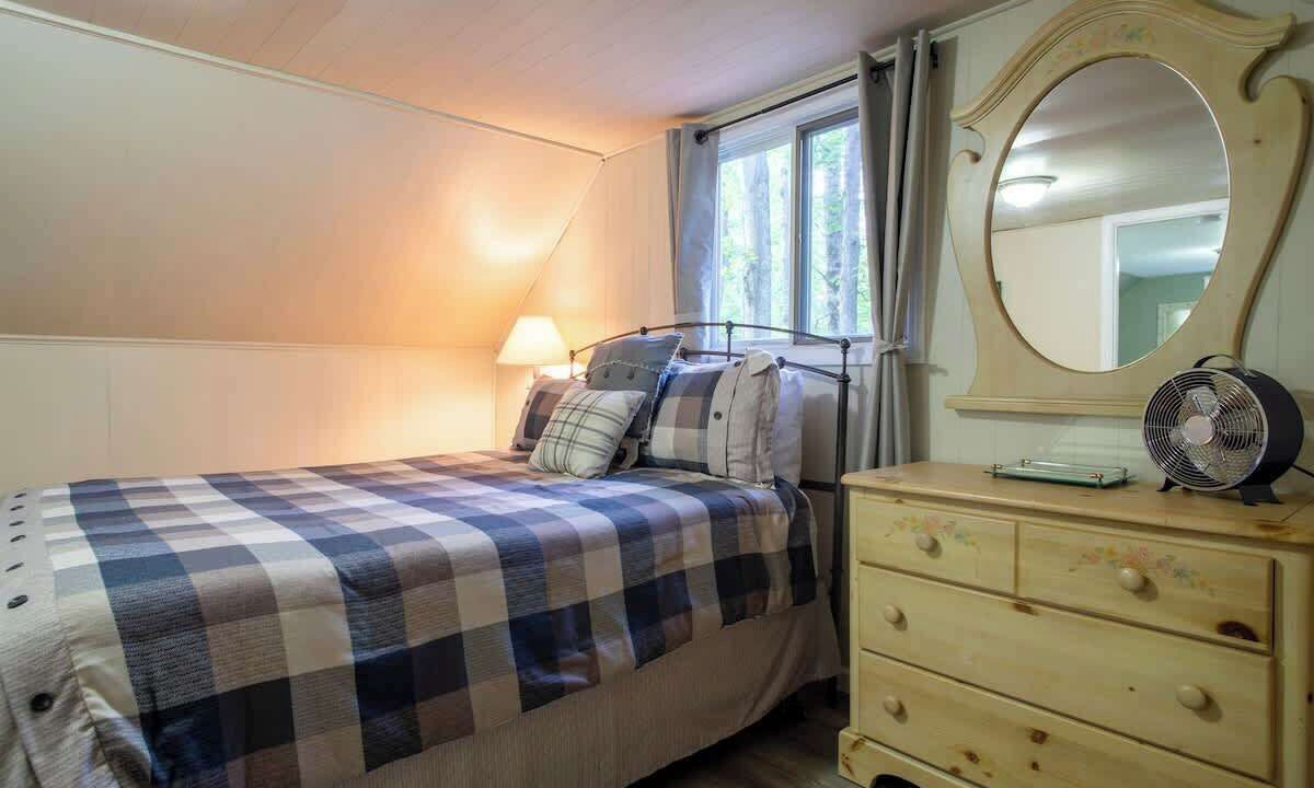 Photo of Bedroom in Elmira