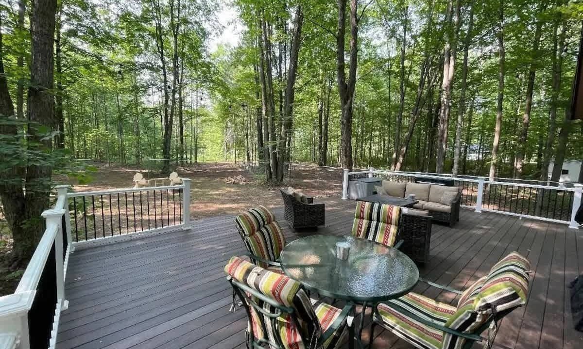 Photo of Outdoor in Elmira