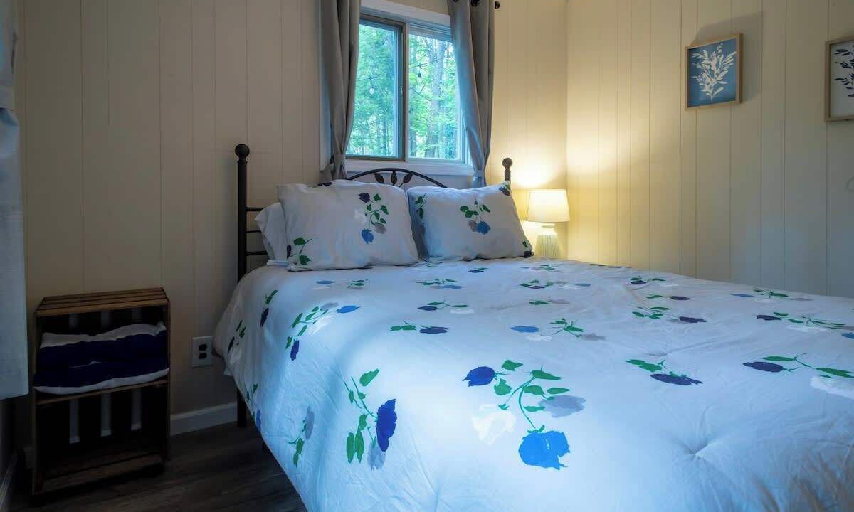 Photo of Bedroom in Elmira