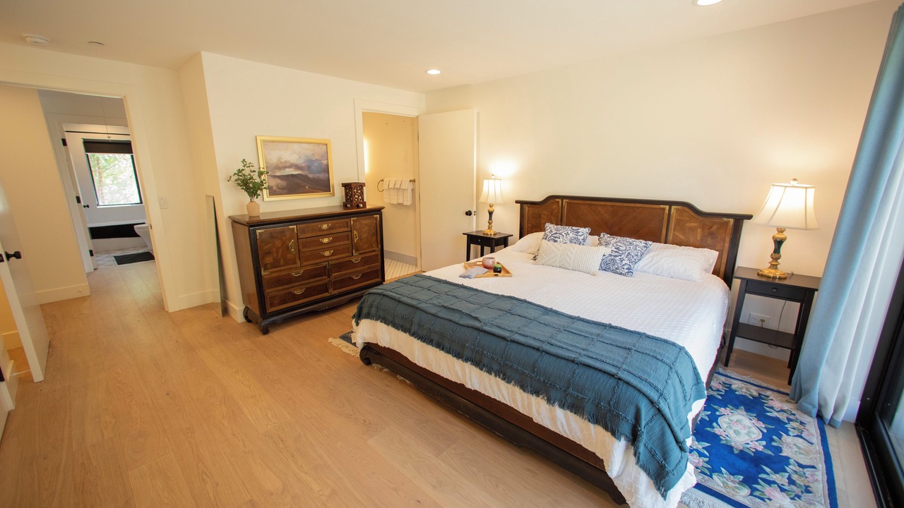 Photo of Bedroom in Agoura Hills