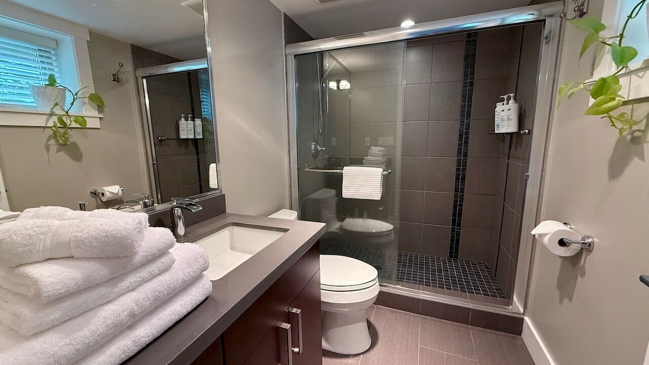 Photo of Bathroom in West Vancouver