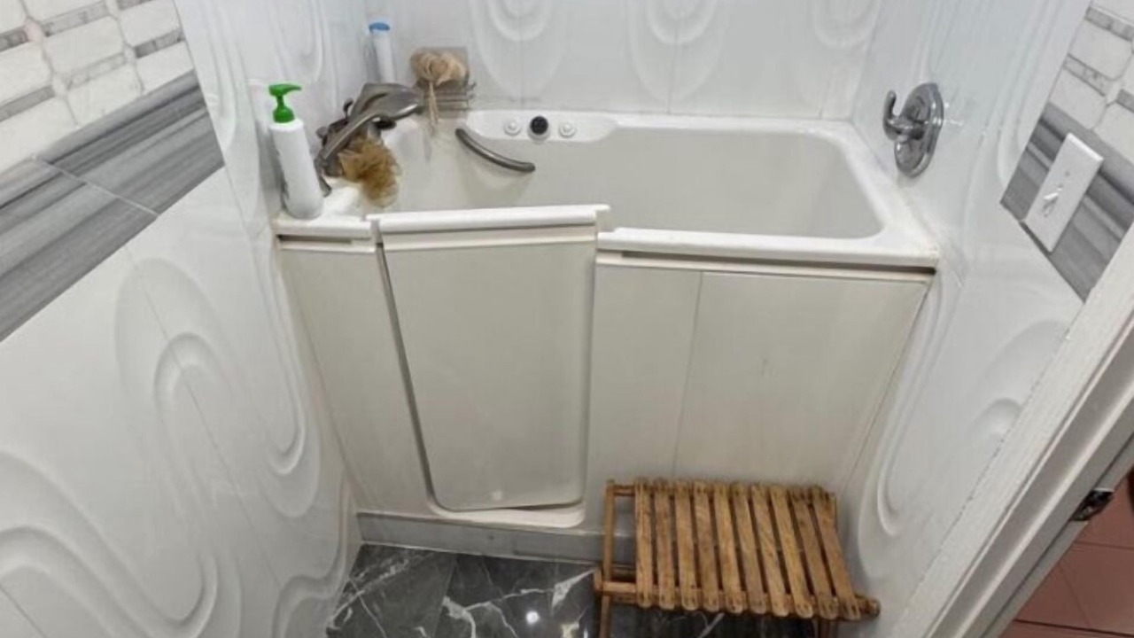 Photo of Bathroom in Hillcrest Heights