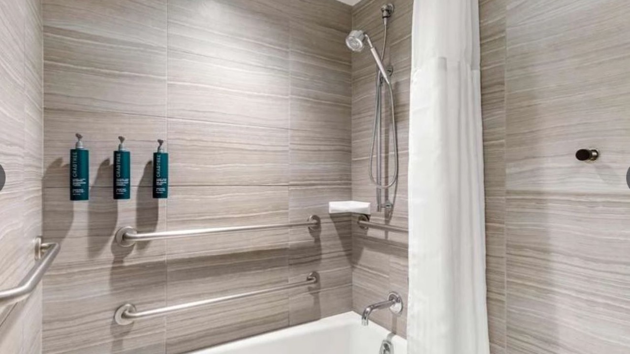 Photo of Bathroom in Connecticut Ave - K Street