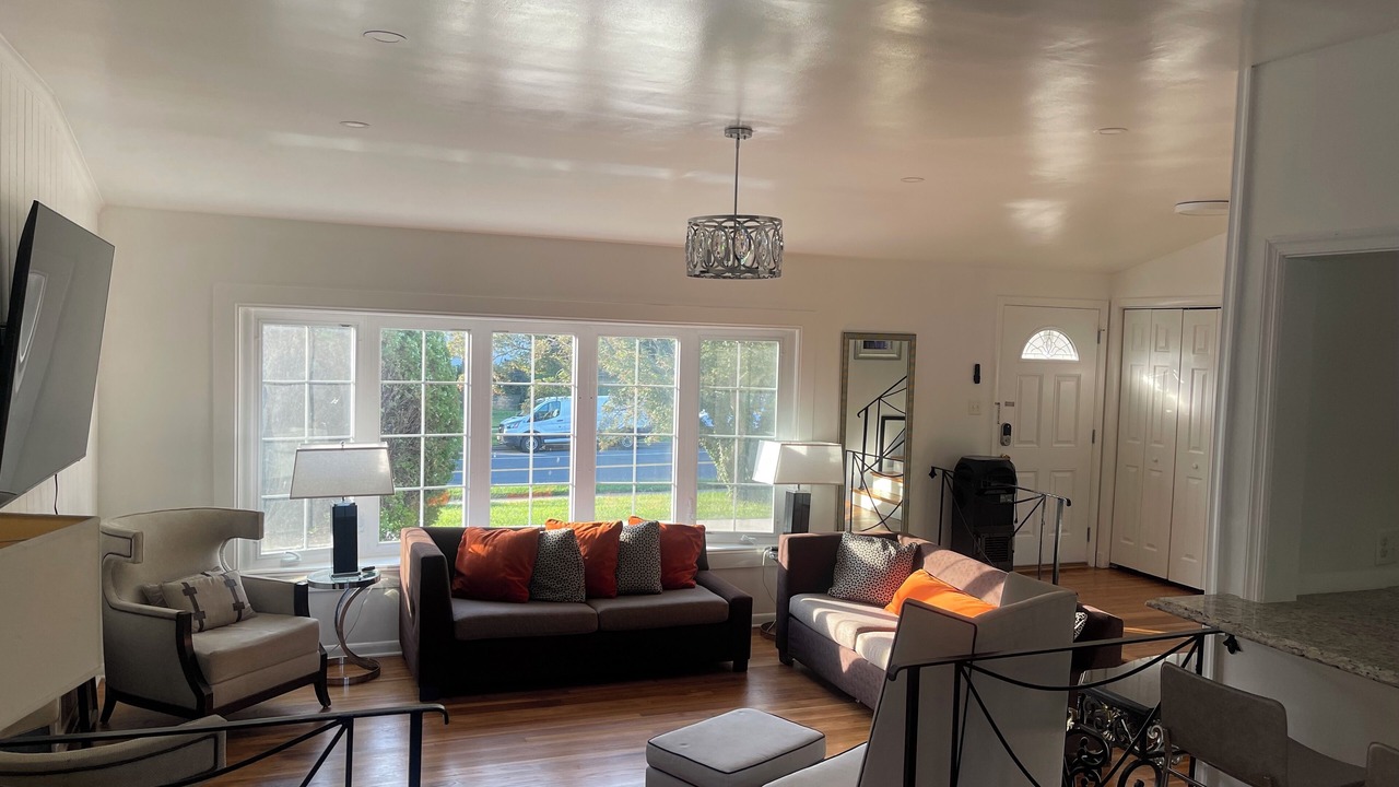 Photo of Livingroom in White Oak