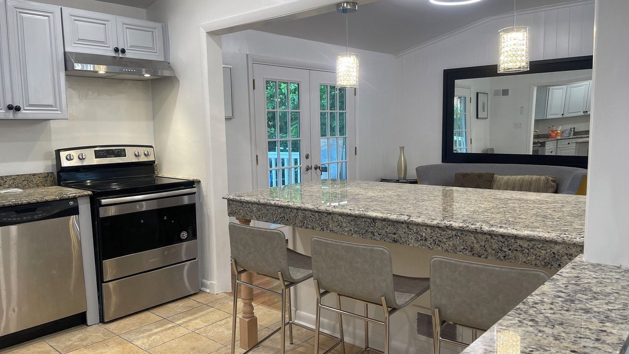Photo of Kitchen in White Oak