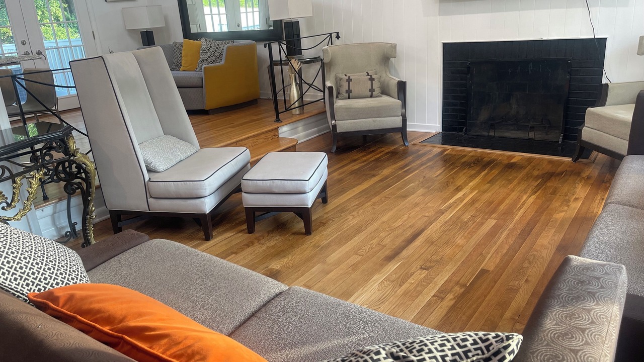 Photo of Livingroom in White Oak