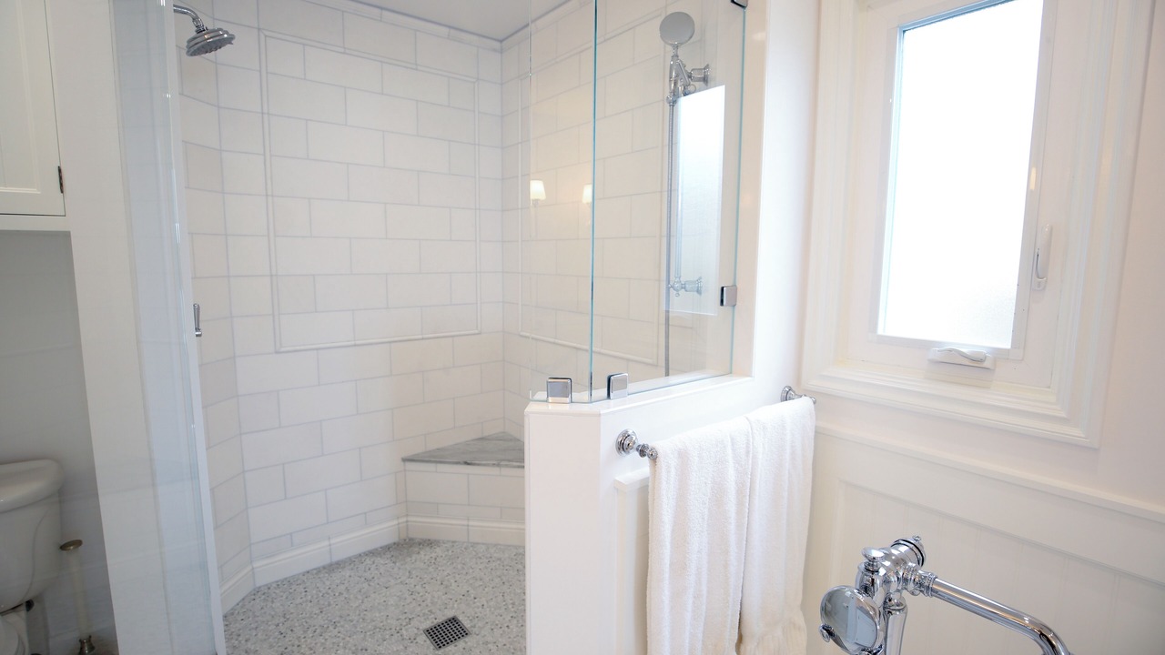 Photo of Bathroom in Faria Beach