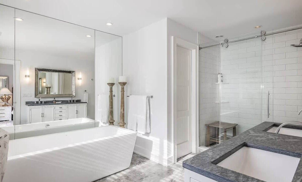 Photo of Bathroom in Northwest Harbor