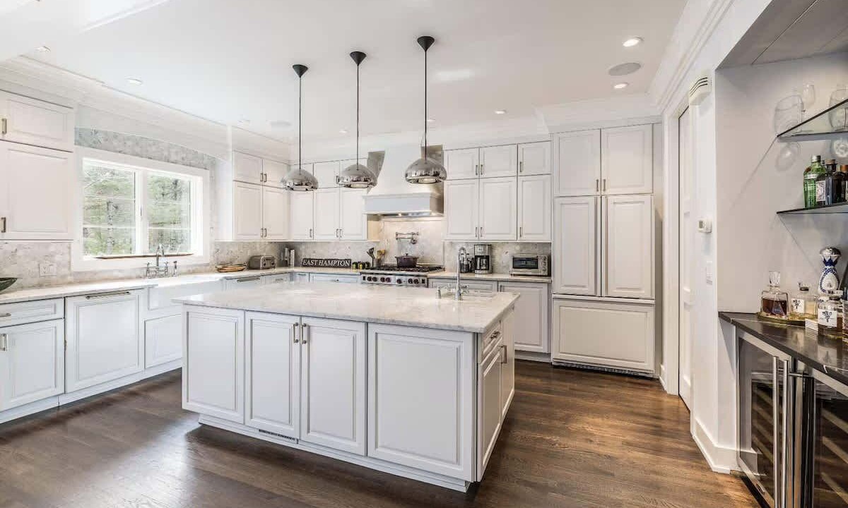 Photo of Kitchen in Northwest Harbor