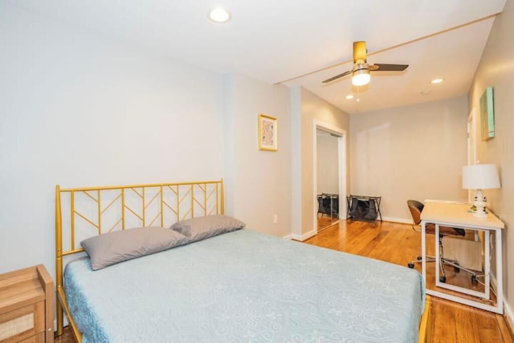 Photo of Bedroom in Brightwood Park