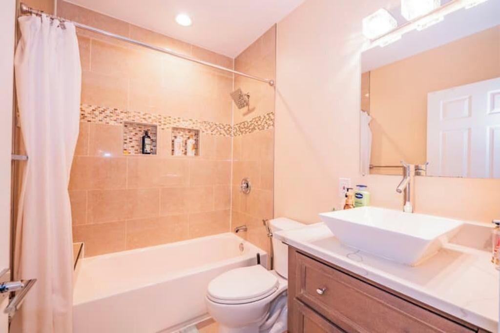 Photo of Bathroom in Brightwood Park