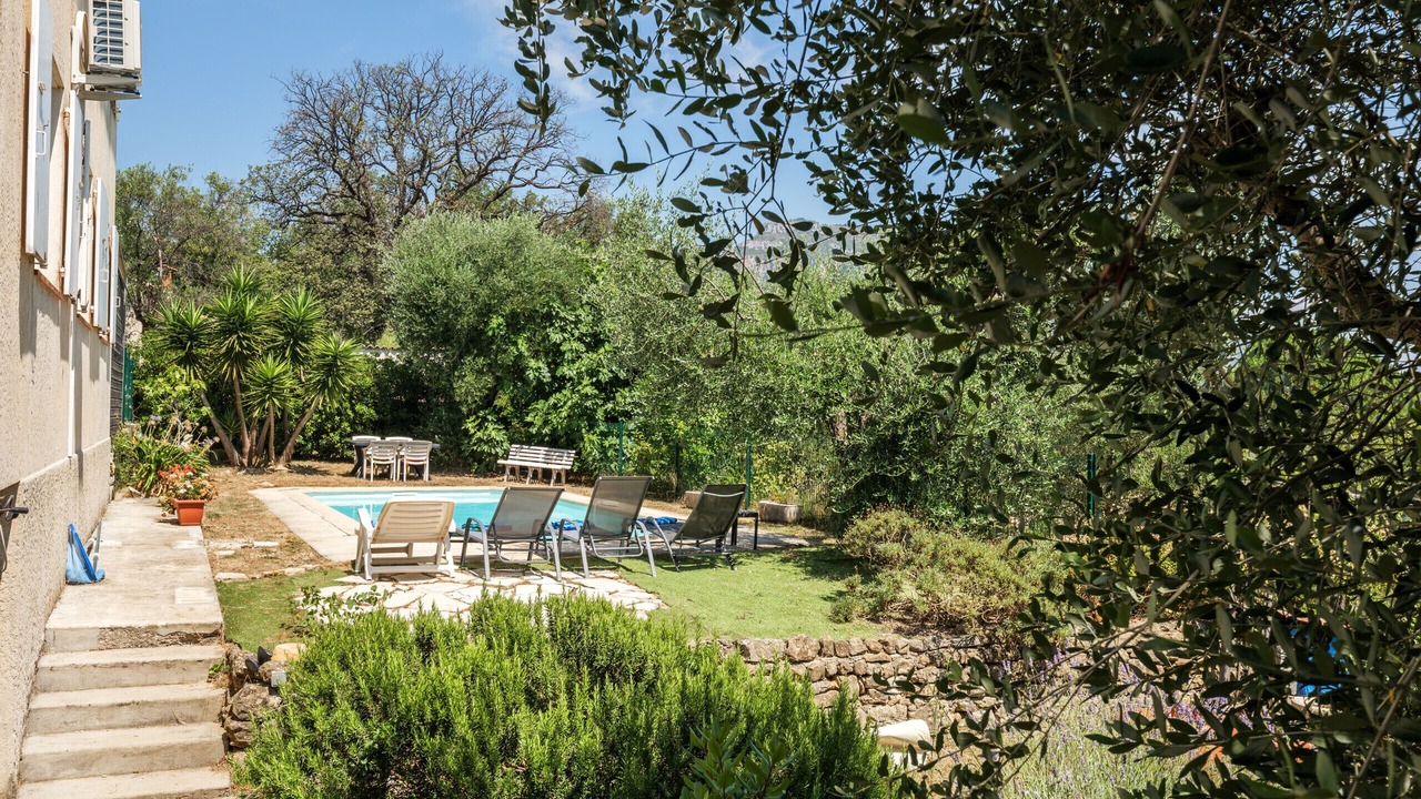 Photo of Patio Balcony in La Gaude