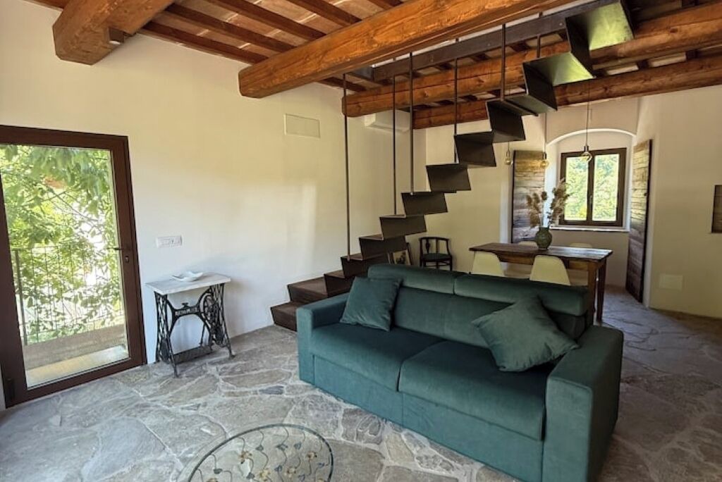 Photo of Livingroom in Twist