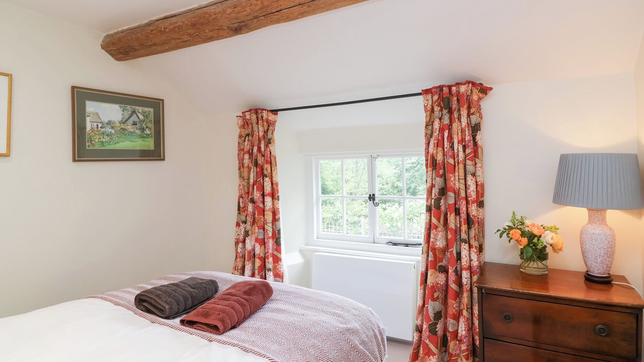 Photo of Bedroom in Hook Norton