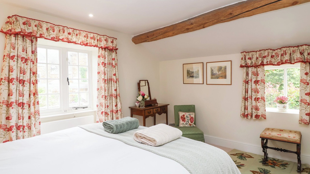 Photo of Bedroom in Hook Norton