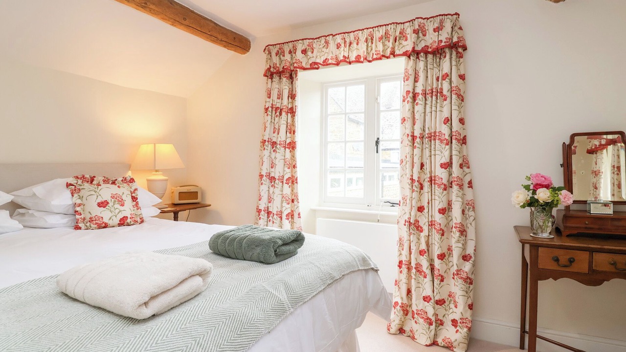 Photo of Bedroom in Hook Norton