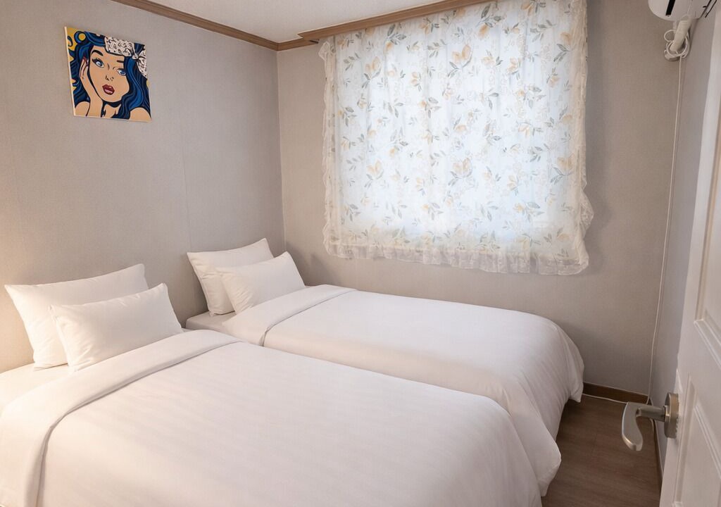 Photo of Bedroom in Cheongunhyoja-dong