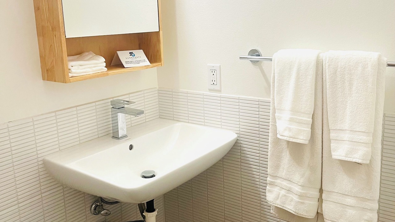 Photo of Bathroom in Silver Strand