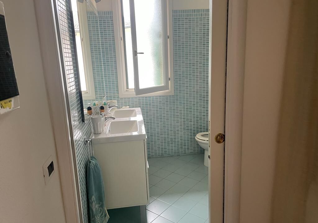 Photo of Bathroom in Pinarella