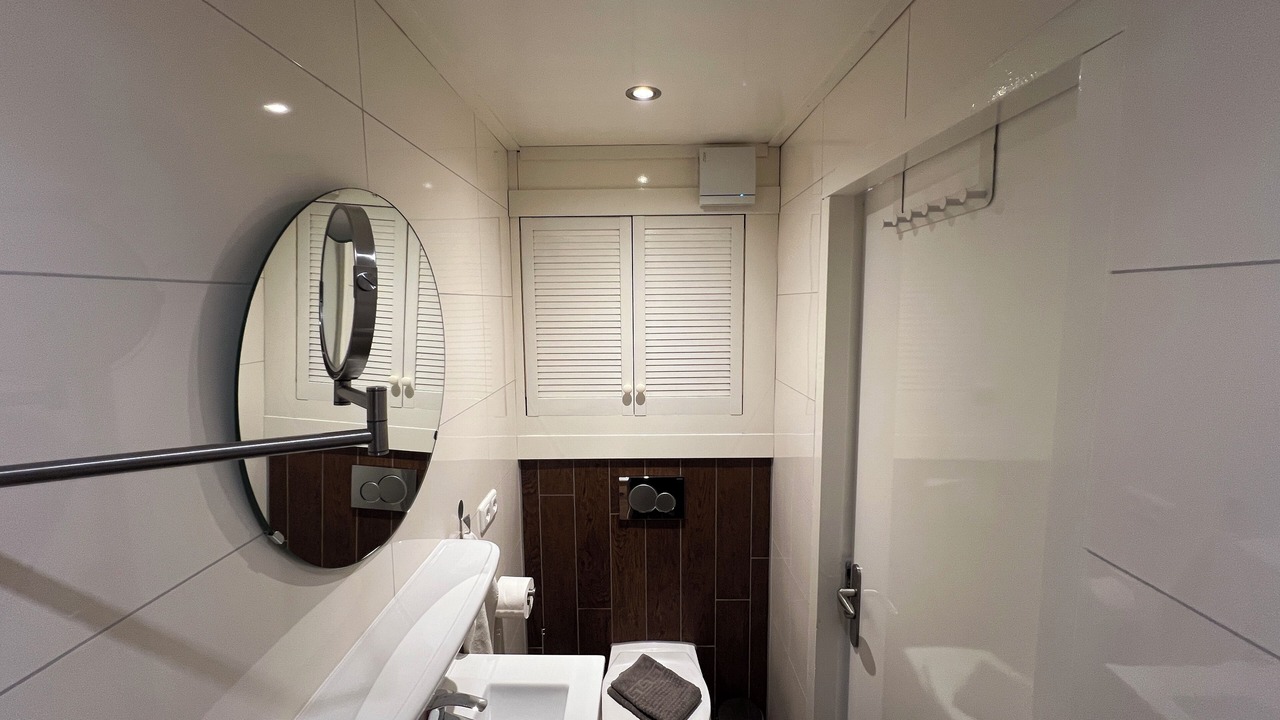 Photo of Bathroom in Krabbendam
