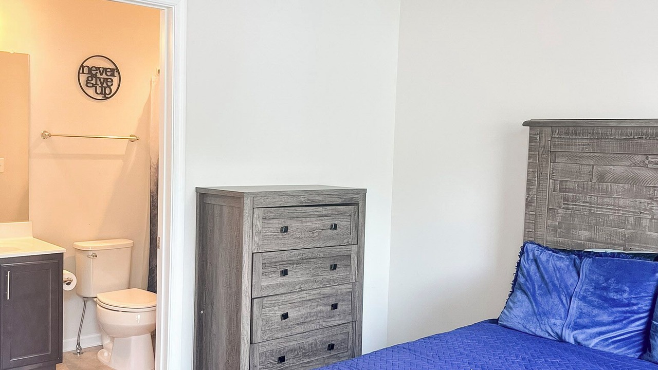 Photo of Bedroom in Upper Marlboro