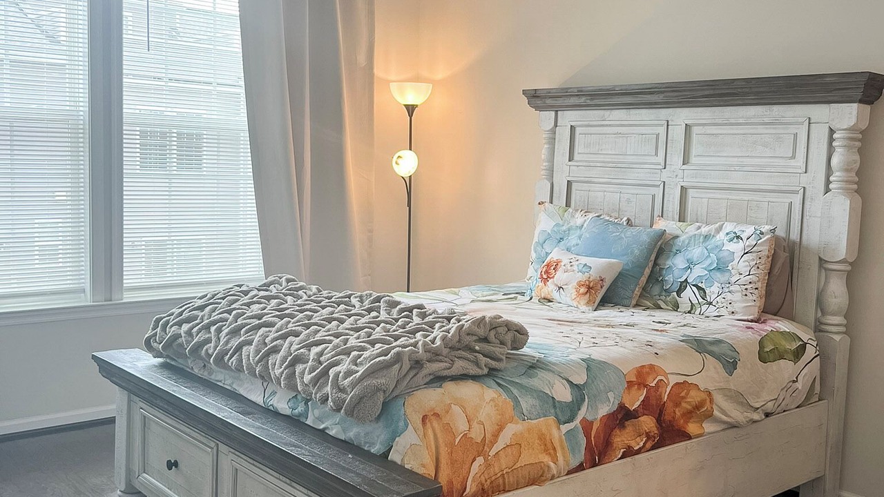 Photo of Bedroom in Upper Marlboro