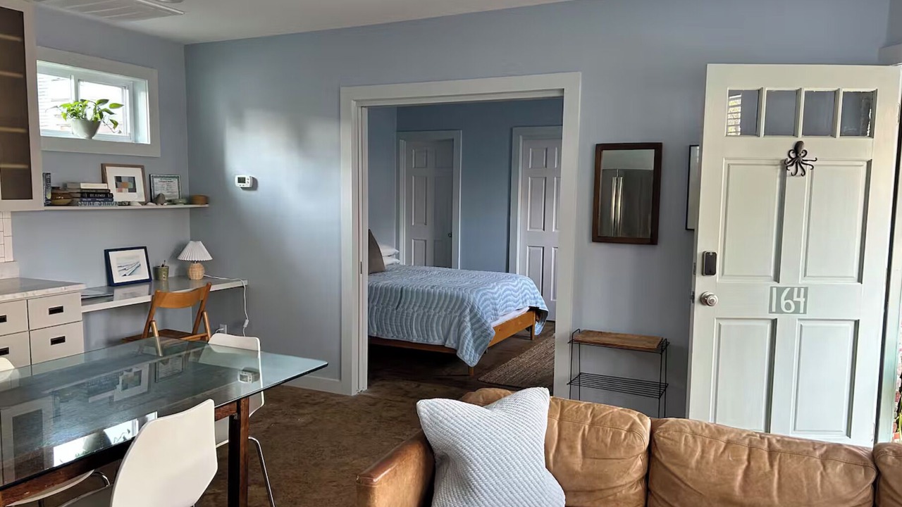 Photo of Bedroom in Westside
