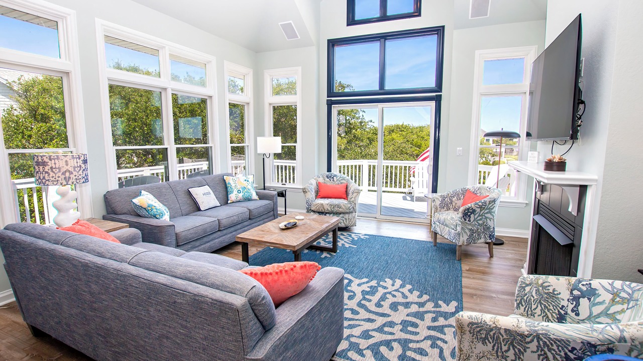 Photo of Livingroom in Pine Island