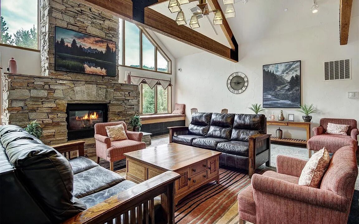 Photo of Livingroom in Mountain House