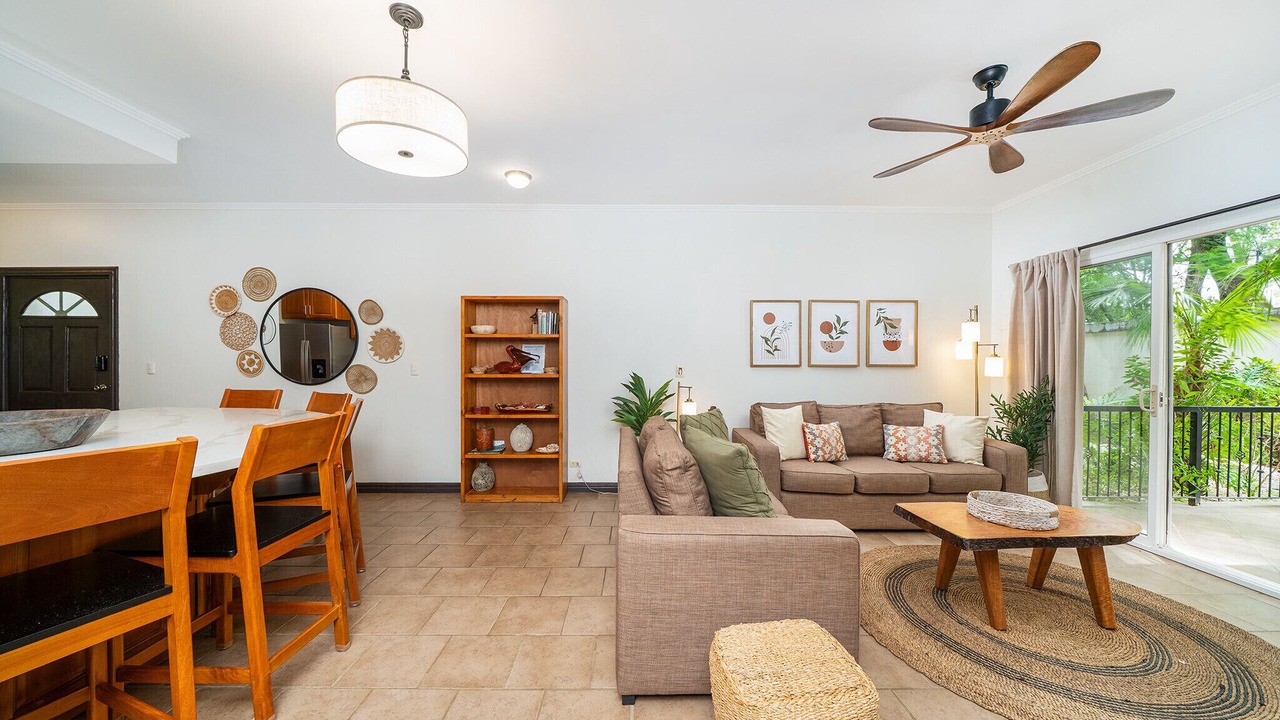 Photo of Livingroom in Potrero