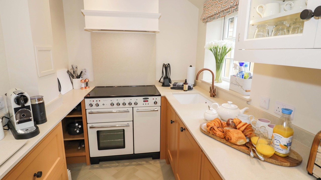 Photo of Kitchen in Broadway