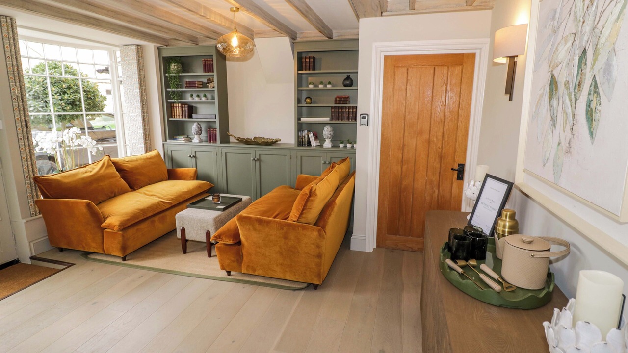 Photo of Livingroom in Broadway