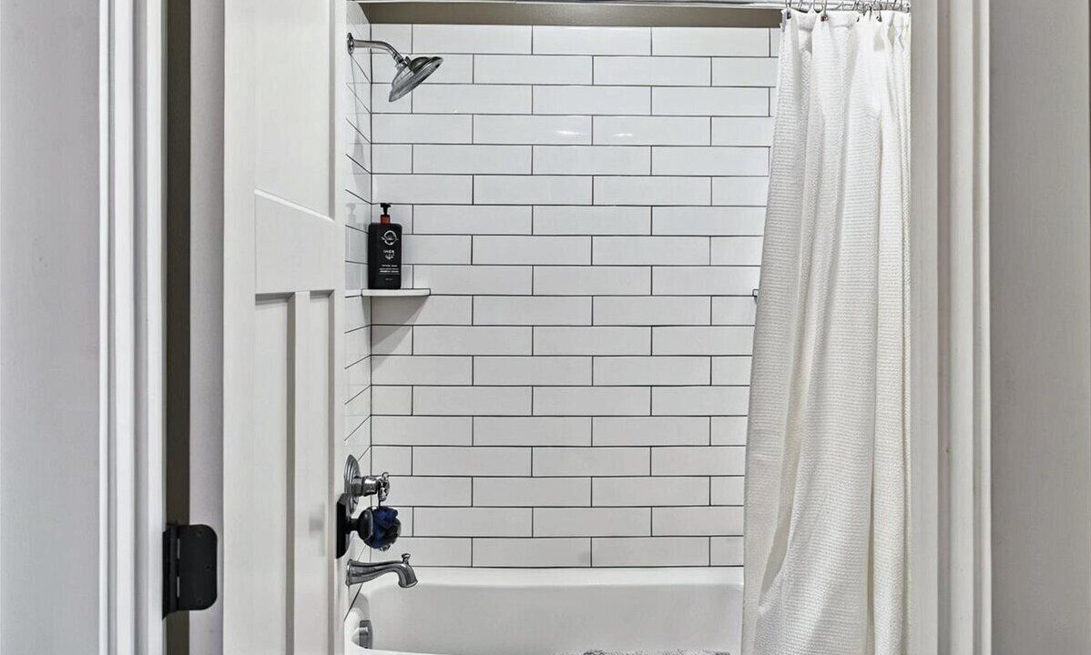 Photo of Bathroom in Holden Beach
