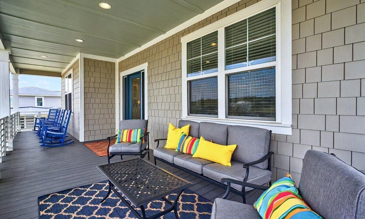 Photo of Patio Balcony in Holden Beach