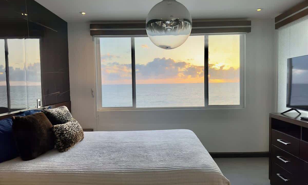 Photo of Bedroom in Costa de Oro