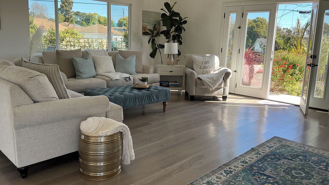 Photo of Livingroom in Ventura