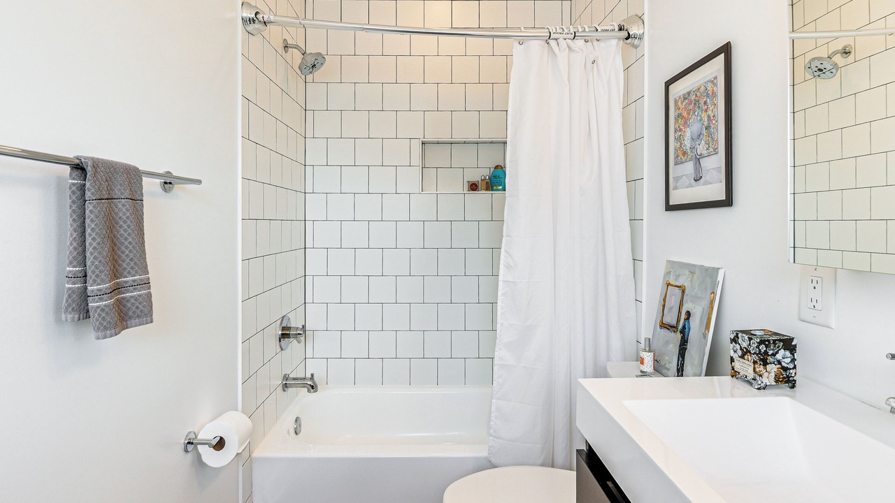 Photo of Bathroom in Park View