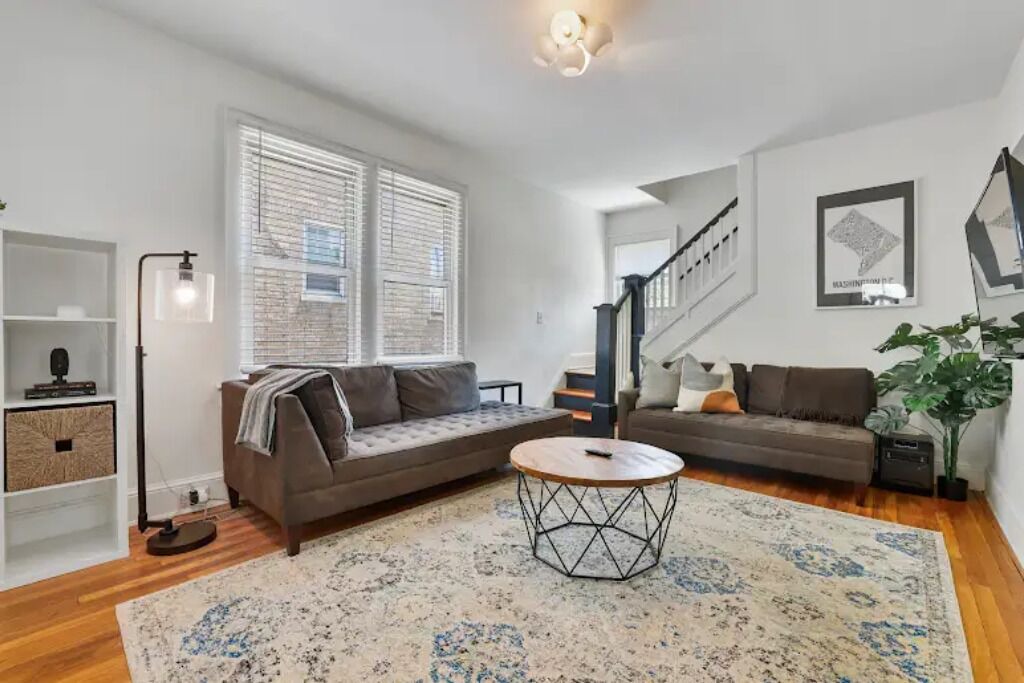 Photo of Livingroom in Fairlawn