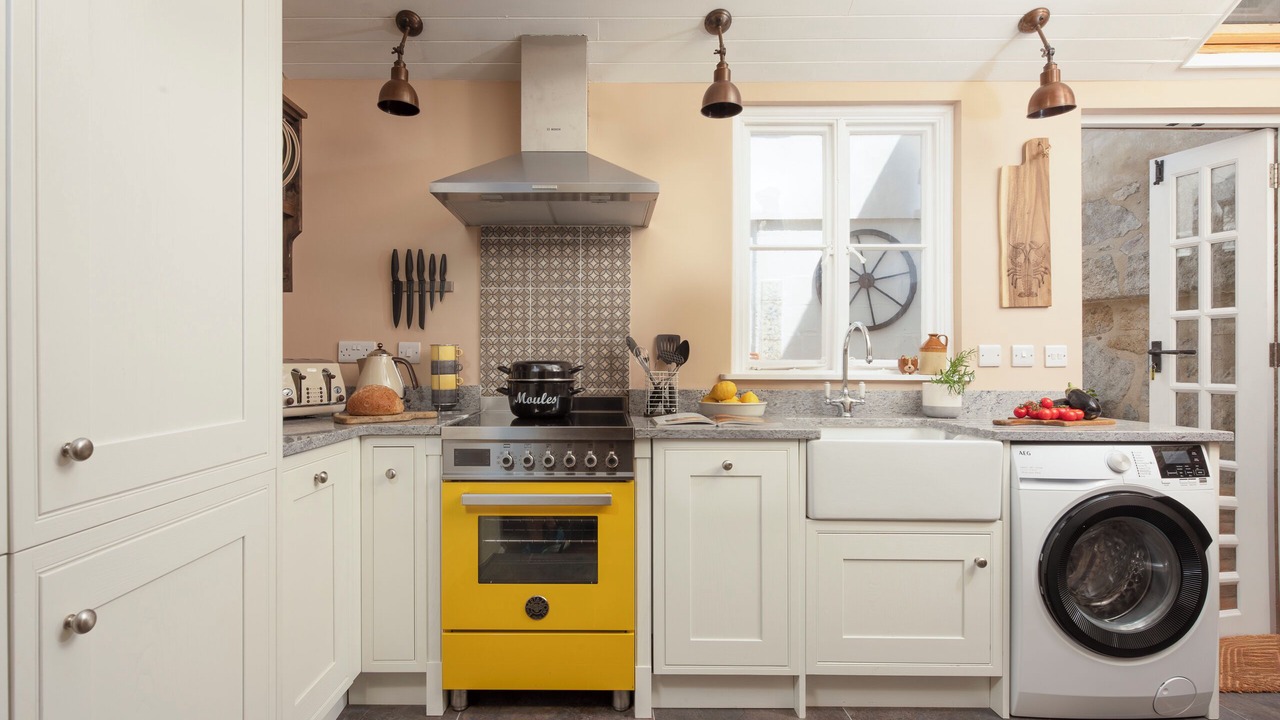 Photo of Kitchen in Mousehole