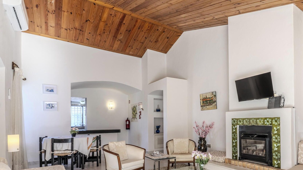 Photo of Livingroom in Areias de Sao Joao