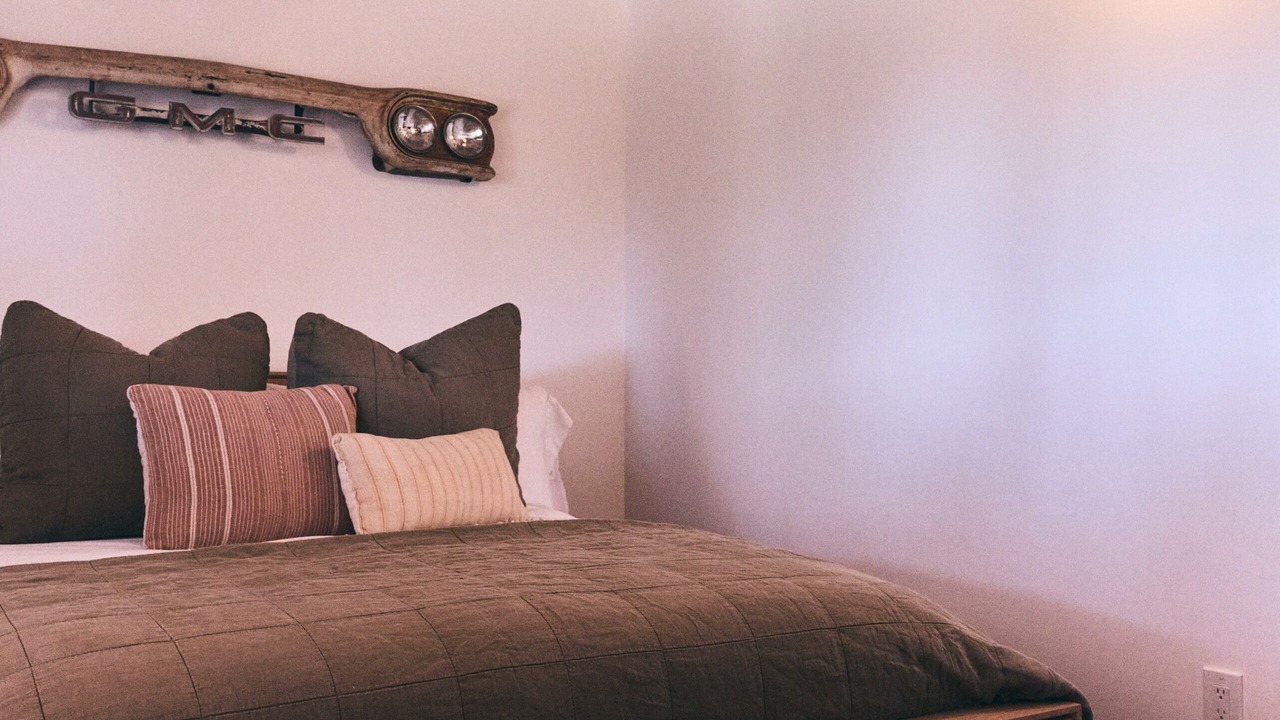 Photo of Bedroom in Malibu
