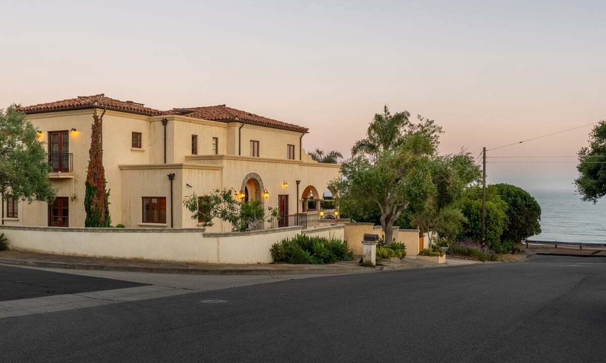 Photo of Outdoor in West Mesa