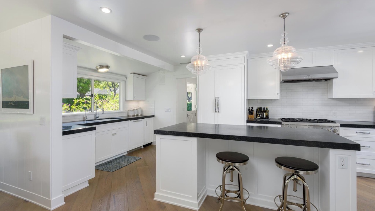 Photo of Kitchen in Hope Ranch