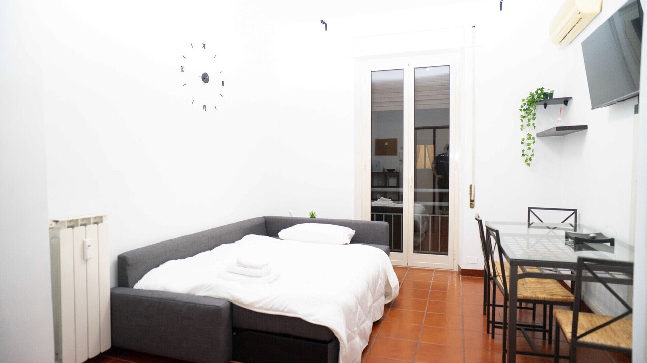 Photo of Bedroom in Universita