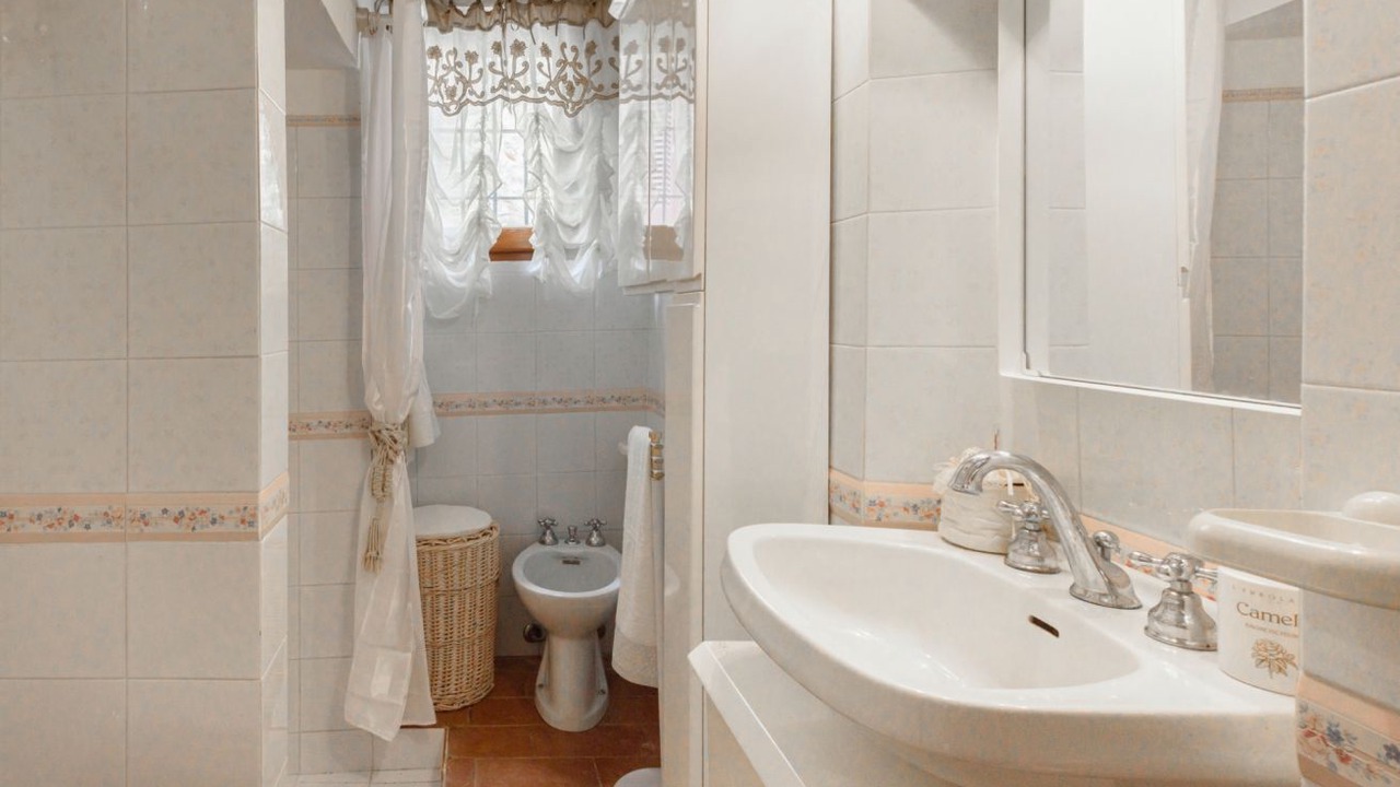 Photo of Bathroom in Mensano