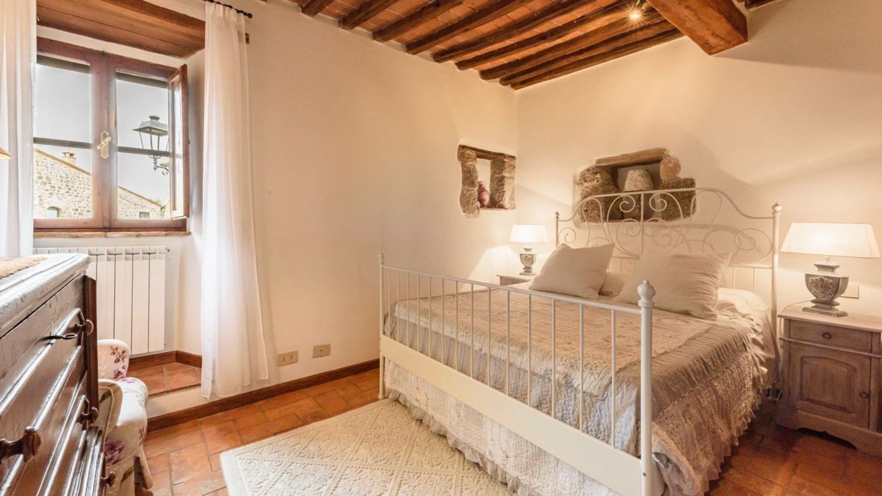 Photo of Bedroom in Mensano