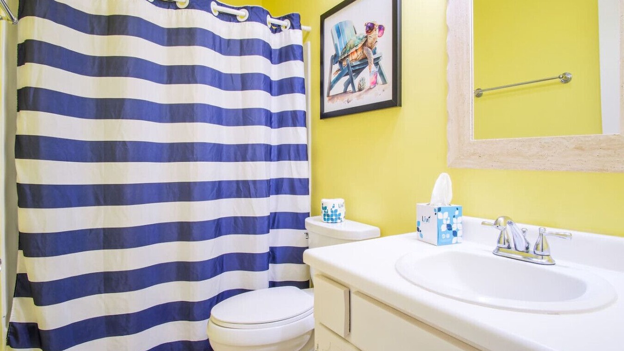Photo of Bathroom in Harbour Town