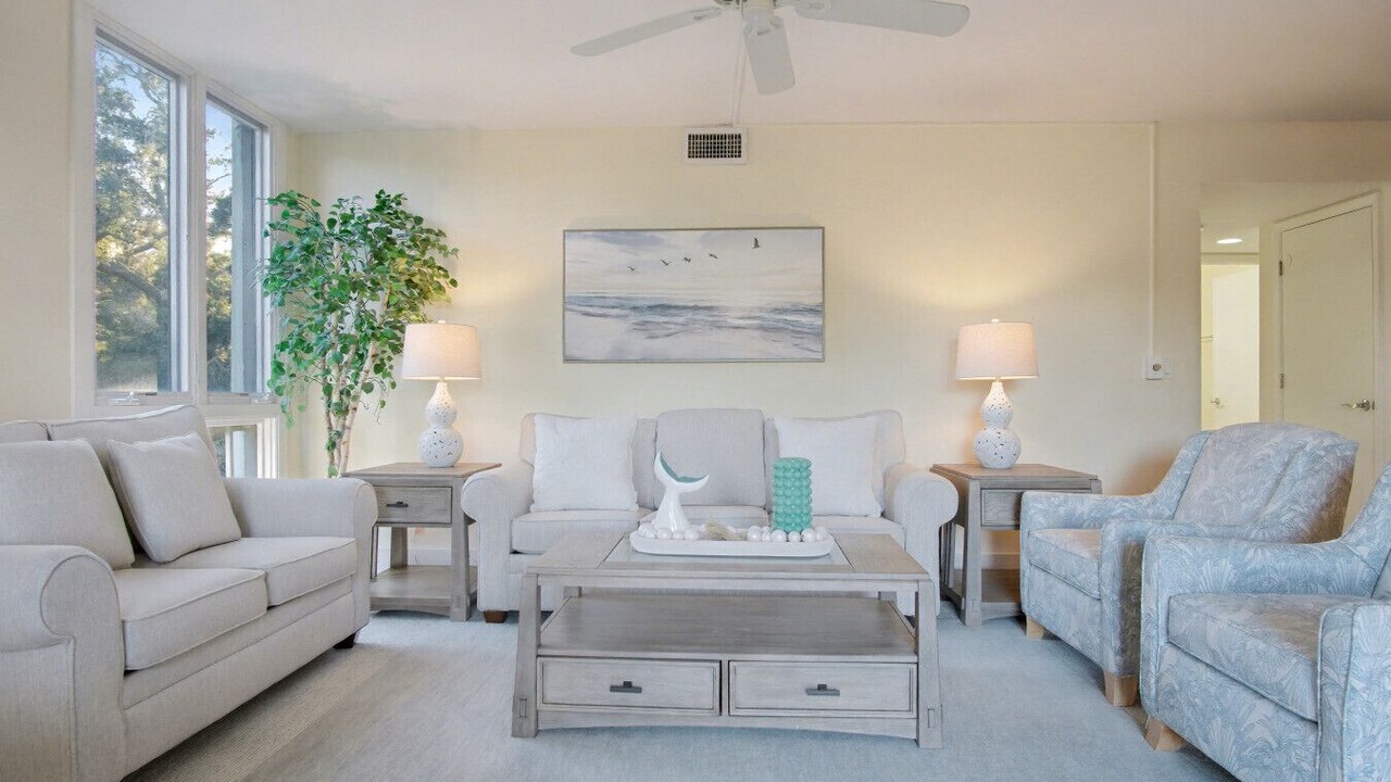 Photo of Livingroom in Harbour Town