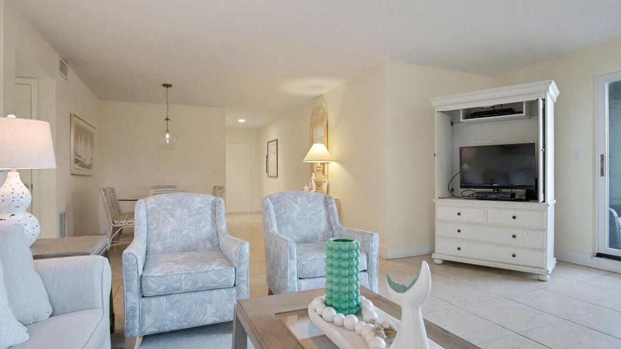 Photo of Livingroom in Harbour Town