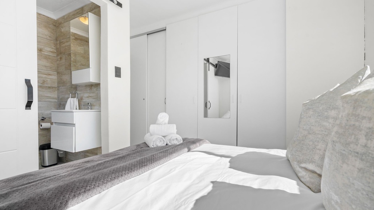 Photo of Bedroom in West Beach